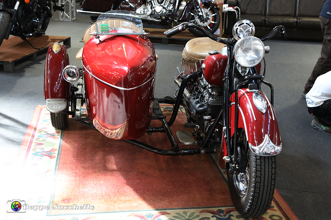 VBS_0405 - Automotoretrò e Automotoracing 2022.jpg
